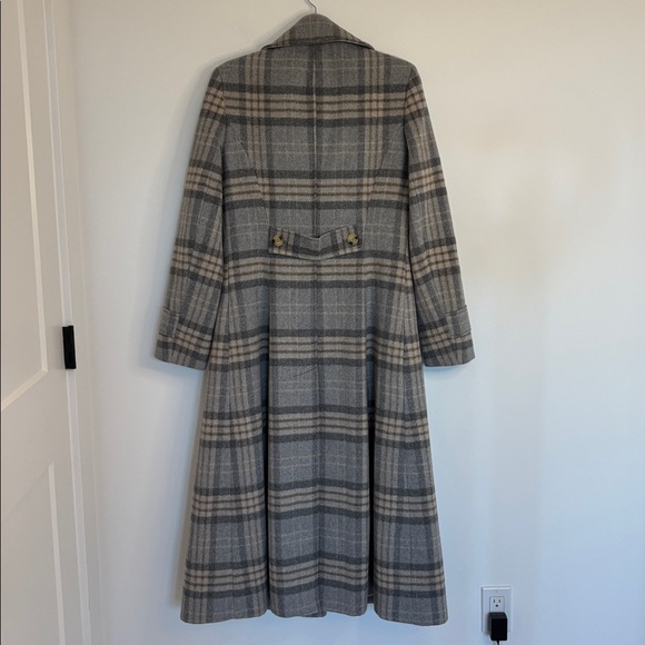 Lauren Ralph Lauren Wool Blend Double Breasted Plaid Coat - Picture 6 of 9